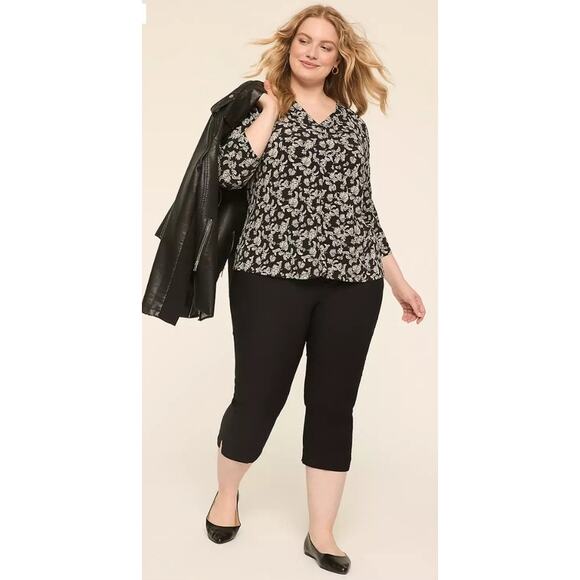 Lane Bryant Women 18 Black 4- Season Cotton Stretch Slim Capri Pants - Picture 1 of 7